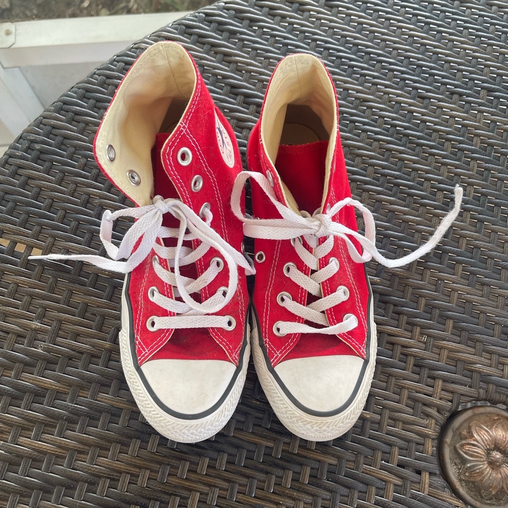 Converse red high top size 6.5